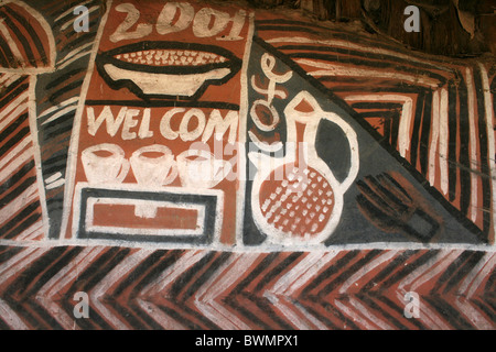 Décor peint d'une hutte de la tribu, nr 80 Kulito, Ethiopie Banque D'Images