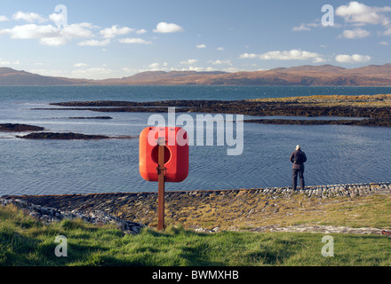 Recherche à travers le son du Jura vers Jura de Keills jetée. Tayvallich, Argyll and Bute Banque D'Images