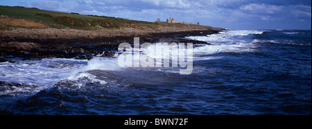 Château de Dunstanburgh, Northumberland Banque D'Images