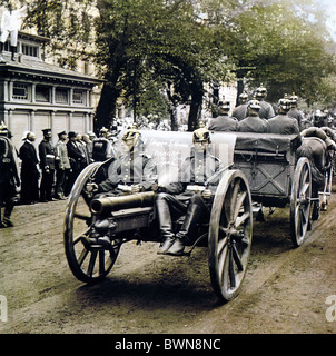 1914 armes capture Première Guerre mondiale Berlin Unter den Linden 2 septembre défilé historique historique histoire