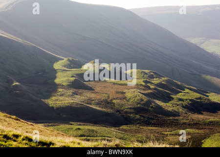 Le glissement des terres sur les flancs de Rushup Edge Edale Parc national de Peak District Derbyshire, Angleterre Banque D'Images