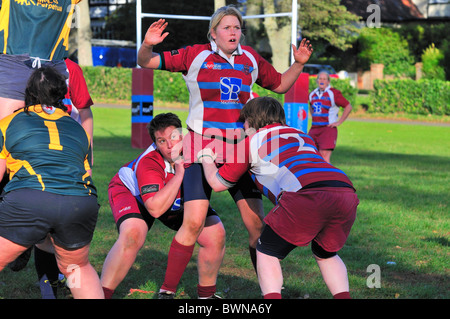 Efforts ,womens rugby Banque D'Images