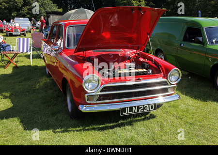 FORD CORTINA MK1 GT VOITURE STAINDROP NORTH YORKSHIRE RABY CASTLE STAINDROP NORTH YORKSHIRE STAINDROP NORTH YORKSHIRE 22 août 2 Banque D'Images