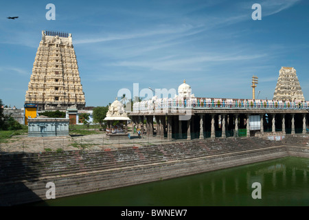 Le Temple Sri Ekambaranathar avec réservoir  ; représente la Terre (Prithvi),Linga Shiva;Saivite ; kanchipuram. Banque D'Images