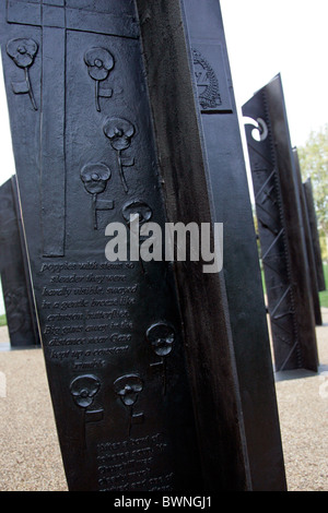 Le dévouement de la Nouvelle-Zélande pour commémorer Memorial bronze sont morts à la guerre, à Hyde Park Corner Banque D'Images