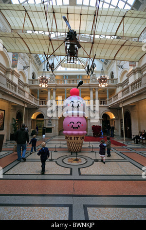 Le Bristol City Museum and Art Gallery Banque D'Images