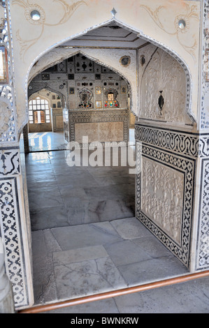 Galerie des Glaces, au Fort d'Amber, Jaipur, Inde. Banque D'Images