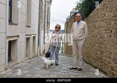 Dinard (35) : Bernadette et Jacques Chirac en vacances (2010/08/27) Banque D'Images