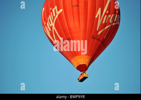 Virgin red hot air balloon Banque D'Images