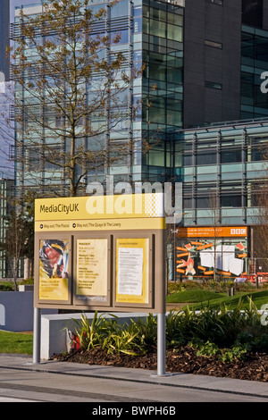 Les bureaux de la BBC  + Métro, MediaCityUK, Salford, Greater Manchester, Angleterre, RU Banque D'Images