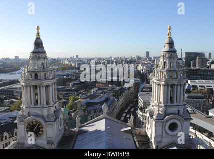 Toits de Londres vue de la Cathédrale St Paul 2010 Banque D'Images