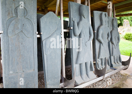 Quatorzième et quinzième siècle effigies en pierre à Saddell abbaye sur la péninsule de Kintyre, ARGYLL & BUTE, Ecosse Banque D'Images