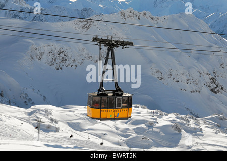 De la cabine téléphérique Nebelhorn, 828m - 2224m, Oberstdorf, Allgaeu, Bavaria, Germany, Europe Banque D'Images
