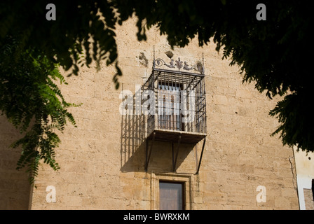 La princesse Eboli balcon dans Duke Palace. Pastrana. Tryp Guadalajara région. Province de Guadalajara. Castille La Mancha. Espagne Banque D'Images