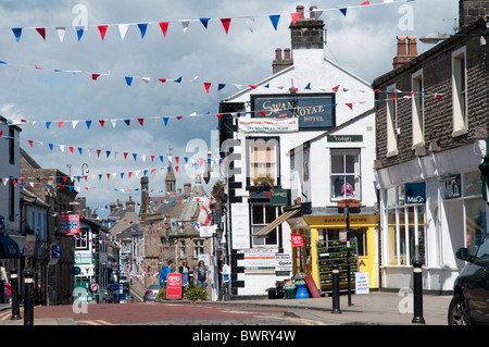 Clitheroe une petite ville dans le Nord de l'Angleterre avec un petit château Norman garder dans parklands dans le centre de la ville Banque D'Images