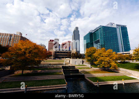 Une saison d'automne sur le centre-ville d'Omaha, Nebraska. Banque D'Images