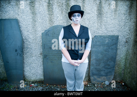 La liberté de la cimetière, basé sur le cimetière de Neil Gaiman Livre, département de théâtre, études de l'Université d'Aberystwyth Banque D'Images