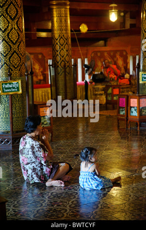 Wat Phra Si Ratana Mahatat - Phitsanulok Banque D'Images
