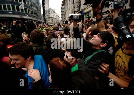 G20 de renflouement des banquiers canadiens protester dans City of London, UK comme banque RBS est attaqué pendant le sommet des dirigeants du monde. Banque D'Images