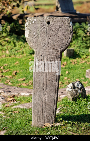 Sun ancienne ligne de Kilmalkedar church, péninsule de Dingle, comté de Kerry, Munster, Irlande. Banque D'Images