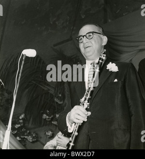 BENNY GOODMAN (1909-1986) orchestre jazz et swing Banque D'Images