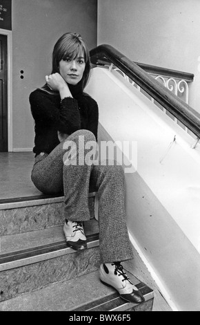 Françoise Hardy chanteuse française en novembre 1965. Photo Tony Gale Banque D'Images