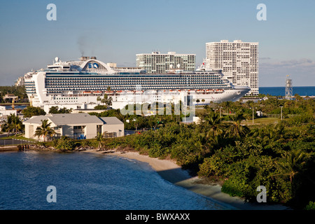 Les grands navires de croisière de luxe au départ de Port Everglades à Fort Lauderdale Floride;;USA;Amérique du Nord Banque D'Images