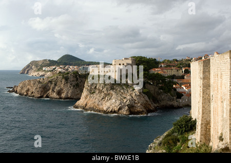 Vue depuis la forteresse de Bakar dans la vieille ville de Dubrovnik à Fort Lovrijenac Banque D'Images