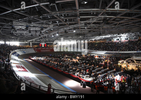 Six jours de Berlin Velodrom Sechstagerennen Banque D'Images