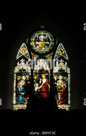 Vitrail de la cathédrale de Saint Georges à Chennai, Inde. Banque D'Images