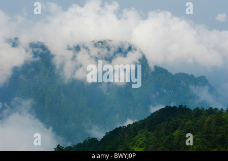 Magnifique vue sur le mont Emei, Changsha, Chengdu, province du Sichuan, Chine Banque D'Images