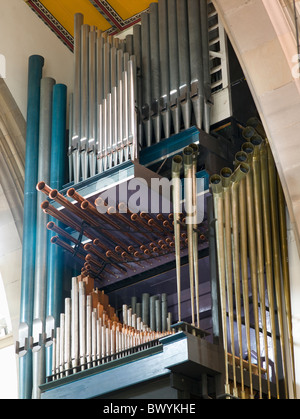 Les tuyaux d'orgue de la cathédrale de Blackburn dans le transept nord Banque D'Images