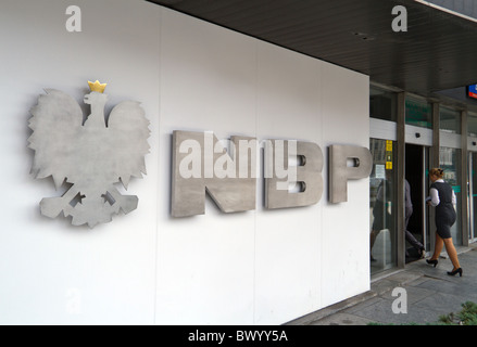 L'entrée publique à la Banque nationale de Pologne, Varsovie, Pologne Banque D'Images