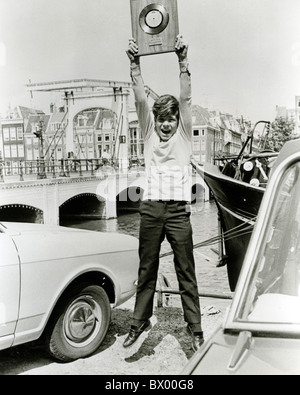 HENDRIK 'HEINTJE' SIMONS acteur et chanteur pop néerlandaise sur 1967 Banque D'Images