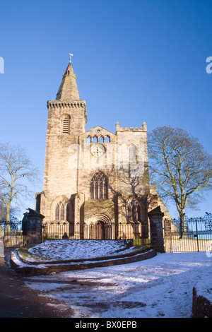 Abbaye de dunfermline en hiver, Fife, en Écosse. Banque D'Images