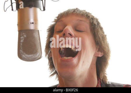 Andy Ferris, musicien et animateur de talent multiple, a commencé comme animateur pour enfants. Il peut également signer son acte pour déficience auditive. Banque D'Images