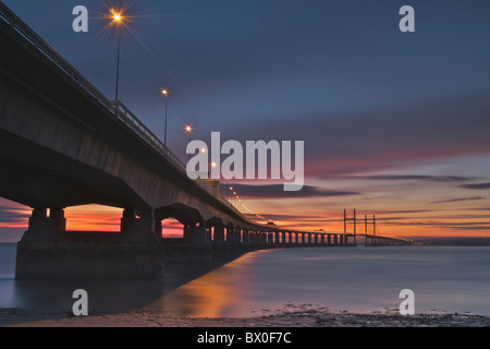 New Severn Bridge en automne coucher du soleil Banque D'Images