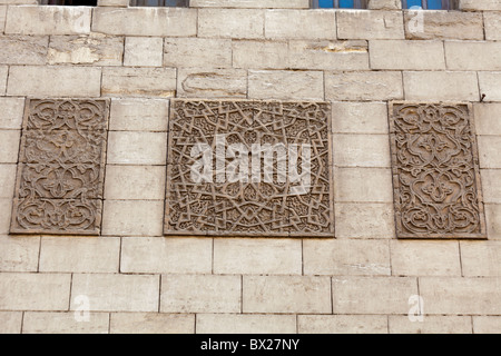 Géométrique et l'arabesque sur 19e siècle plus de la mosquée d'al-Azhar. Banque D'Images