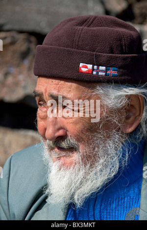 Portrait de l'homme Inuit âgés d'Uummannaq, North-Greenland, Groenland Banque D'Images