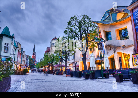 Crooked house (la maison tordue (krzywy domek), Sopot, Pologne Banque D'Images