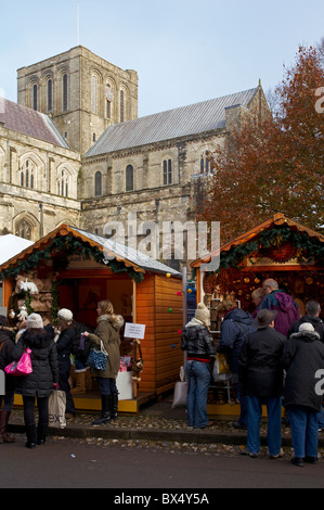 Marché de Noël 2010 Winchester dans la Cathédrale, près de Winchester, Hampshire, Angleterre Banque D'Images