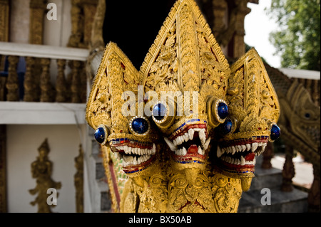 Au Wat Buppharam Nagas dans Chiang Mai en Thaïlande ; Banque D'Images