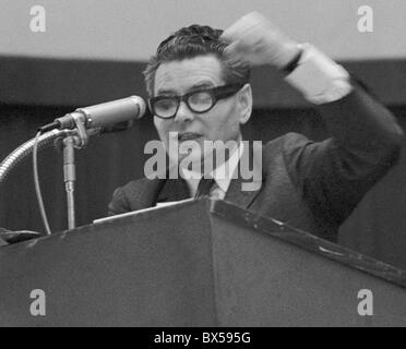 Ota Sik, parole, geste, adresse Banque D'Images