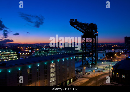 Finnieston Crane sur la rivière Clyde Glasgow Ecosse au coucher du soleil Banque D'Images