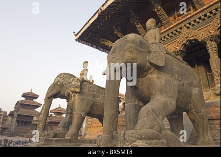 Bishwanath Mandir, Durbar Square, site du patrimoine mondial de l'UNESCO, Patan, Vallée de Kathmandou, Népal, Asie Banque D'Images