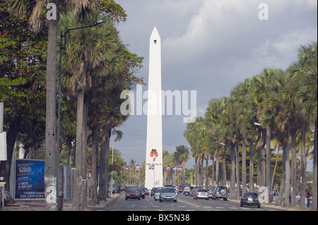 Obélisque, Santo Domingo, République dominicaine, Antilles, Caraïbes, Amérique Centrale Banque D'Images