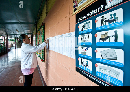 Les élections municipales de décembre 2010 San José Costa Rica Banque D'Images