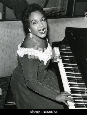 WINIFRED ATWELL (1914-1983) West Indian boogie-woogie pianiste Banque D'Images