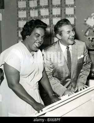 WINIFRED ATWELL (1914-1983) West Indian boogie-woogie pianiste avec Liberace Banque D'Images