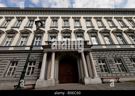 L'Université de Silésie, Opava, bibliothèque centrale de la Faculté de philosophie et des sciences Banque D'Images